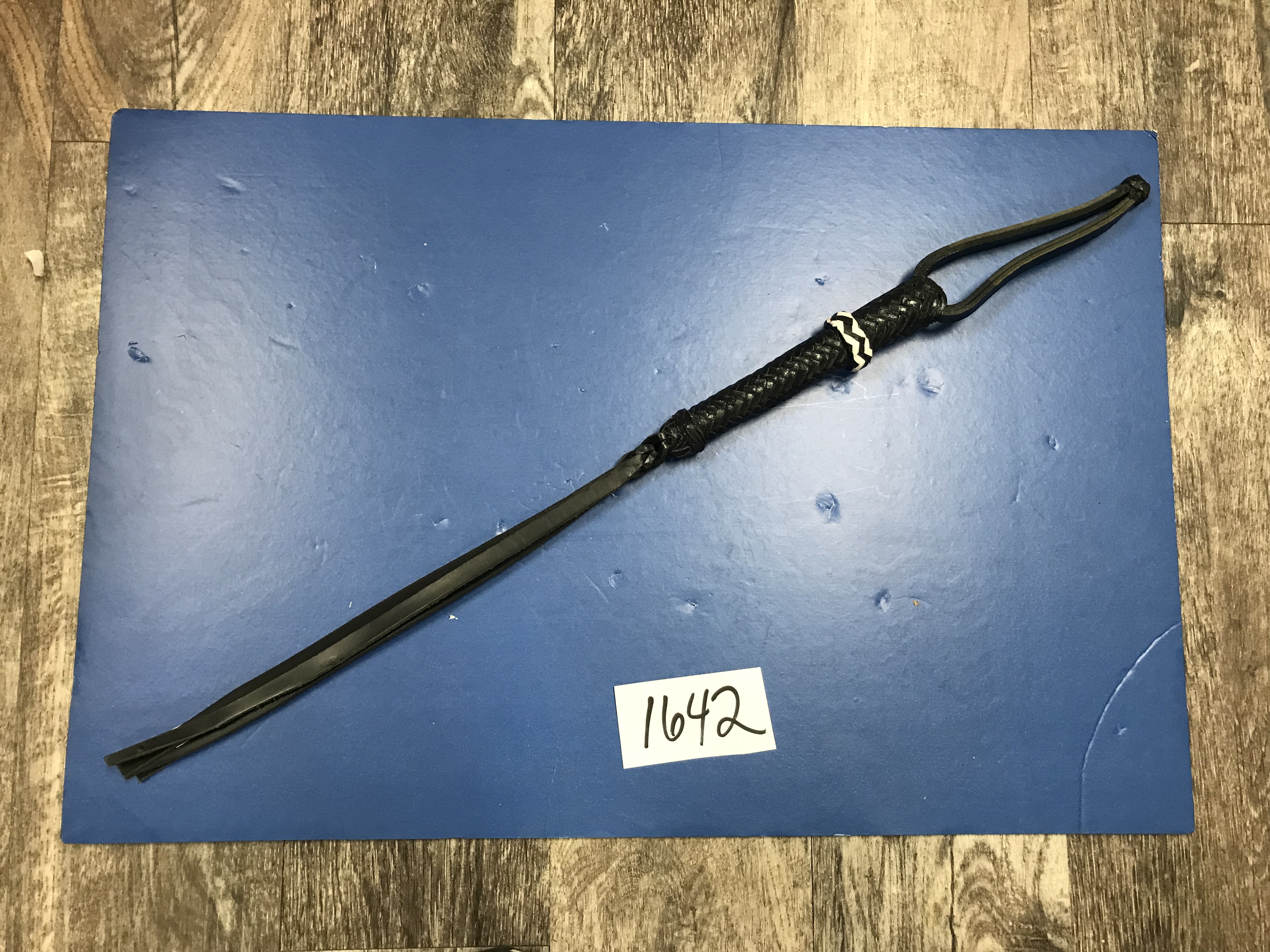 Quirt, Thick Black