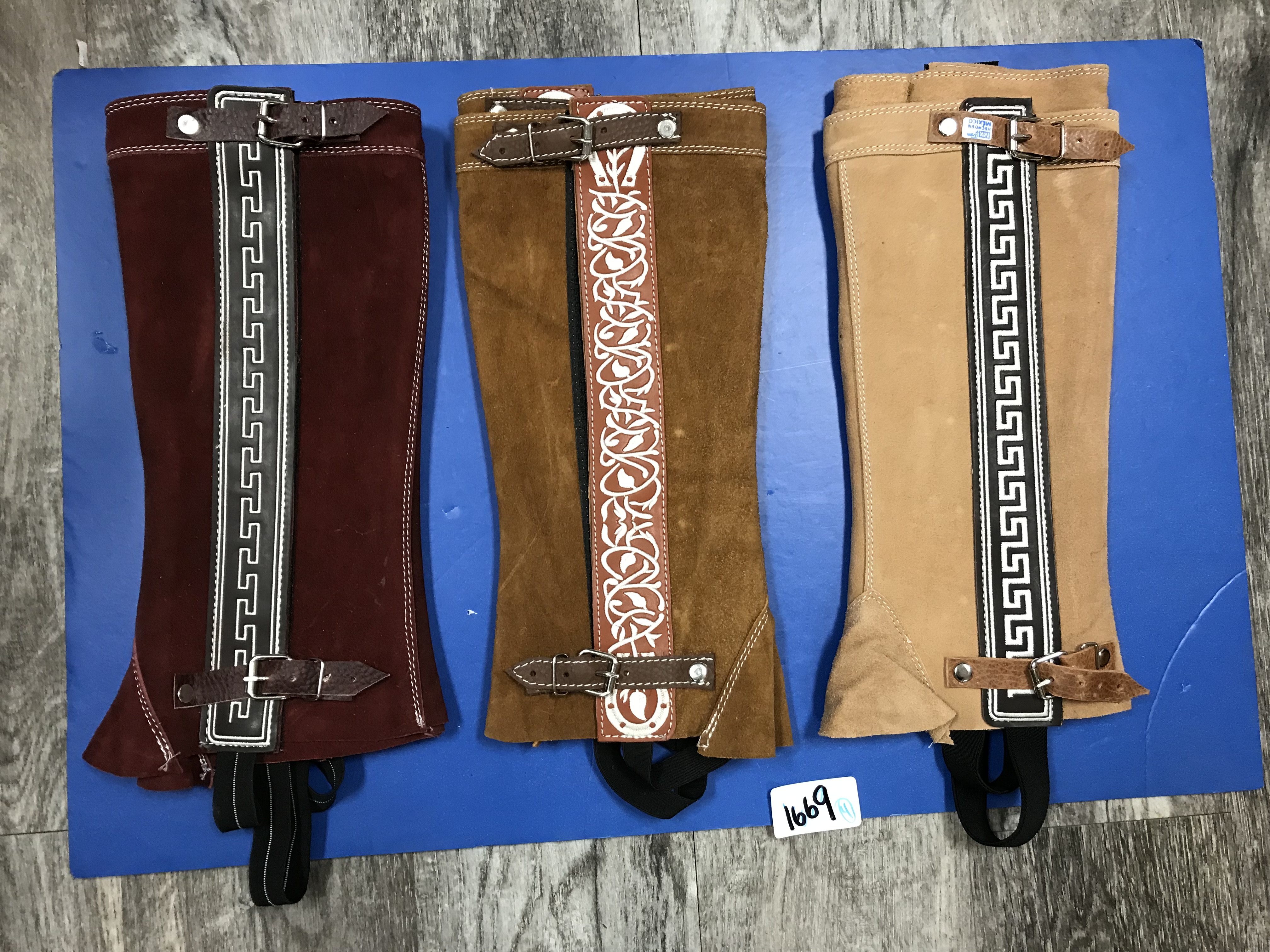 Leggins, Suede W/Buckle Bordad